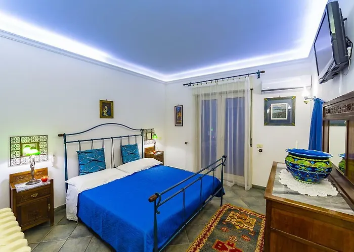 Guest house Attico 4*